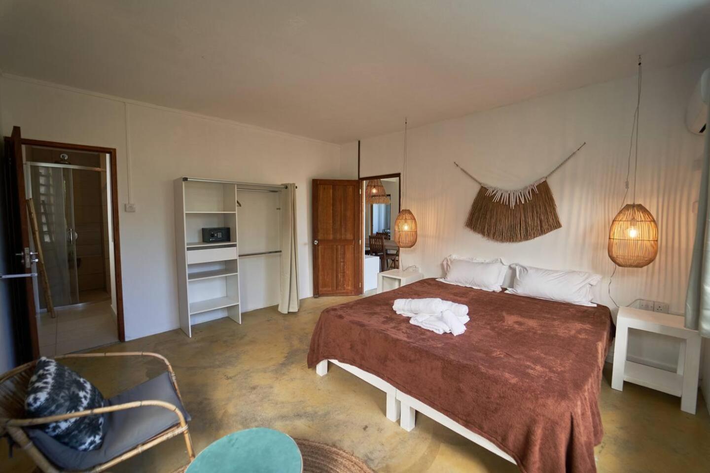 Loukaz -Entire Rental Units W Panoramic Rooftop Coteau Raffin Kültér fotó
